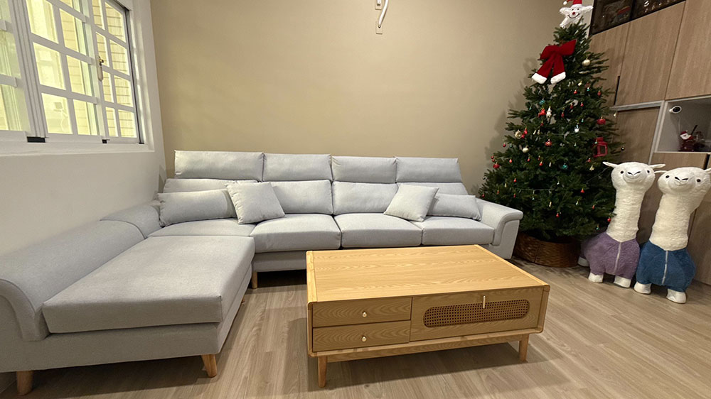 YKS 亞伯特L型布沙發（客製涼感布）｜雲林麥寮客人開箱實拍客廳沙發｜擇木深耕系列