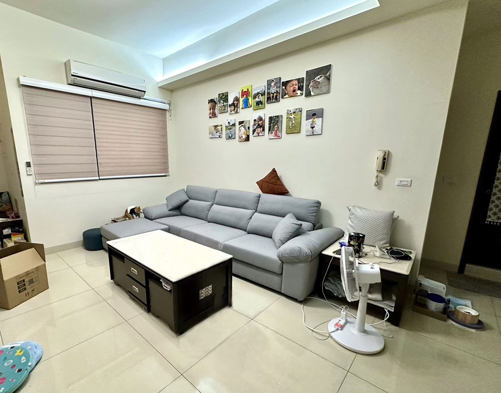 YKS 多麗絲L型布沙發(客製貓抓布)｜屏東長治洪小姐開箱實拍沙發側面｜貓抓布耐用親子毛孩家庭推薦