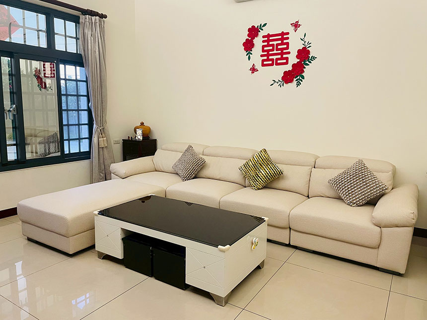 沙發開箱-喬納森L型沙發(客製貓抓皮)