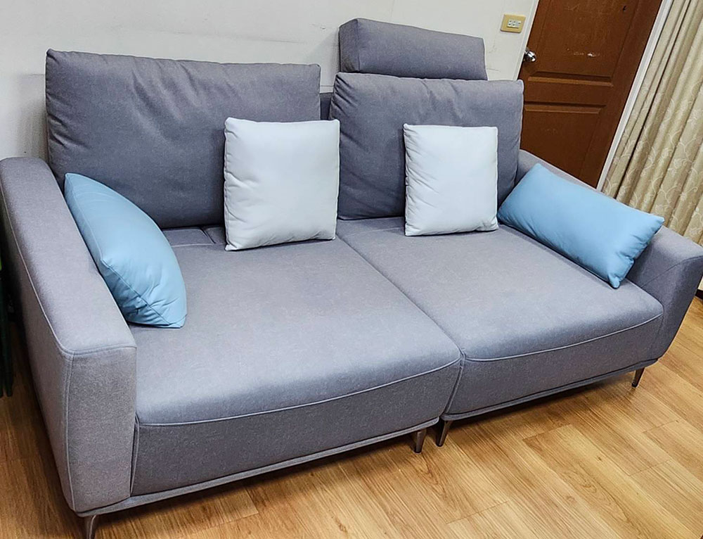 YKS 喬治亞一字型貓抓布沙發｜台南東區客人實境拍攝｜擇木深耕系列熱銷款