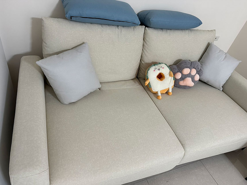 YKS 喬治亞三人貓抓布沙發｜台南張小姐實拍沙發左側面｜擇木深耕系列熱銷款