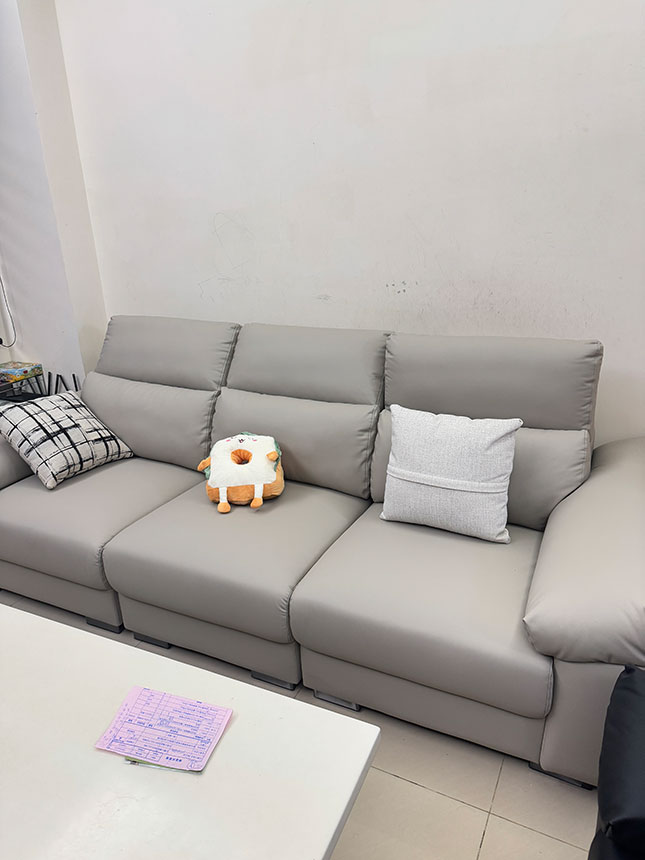 YKS 喬納森耐磨皮沙發｜台中北屯客製開箱實拍沙發｜擇木深耕系列熱銷款