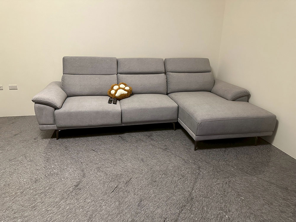 YKS 曼德爾L型貓抓布沙發｜彰化鄭小姐客人開箱實拍正面｜擇木深耕系列