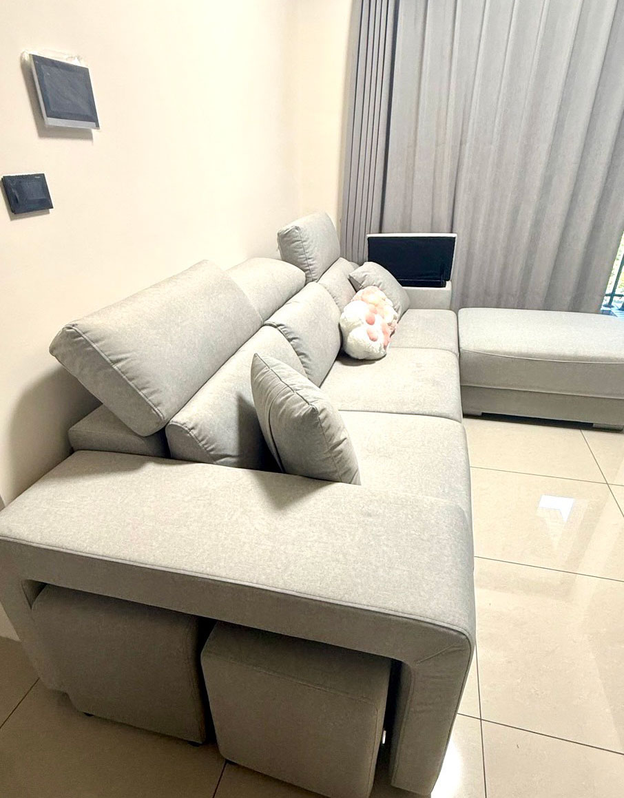 YKS莫里尼L型貓抓布沙發∣台南客人開箱實拍-1 YKS 莫里尼L型貓抓布沙發|台南客人實境拍攝沙發側面|擇木深耕系列熱銷款