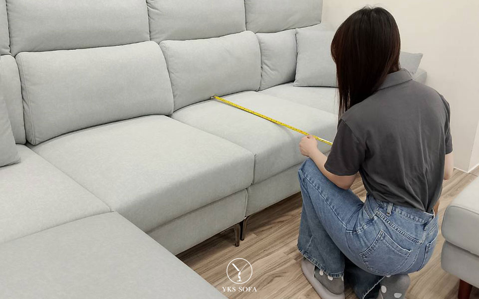 選沙發前的尺寸量測教學示意圖｜台中客廳量尺重點