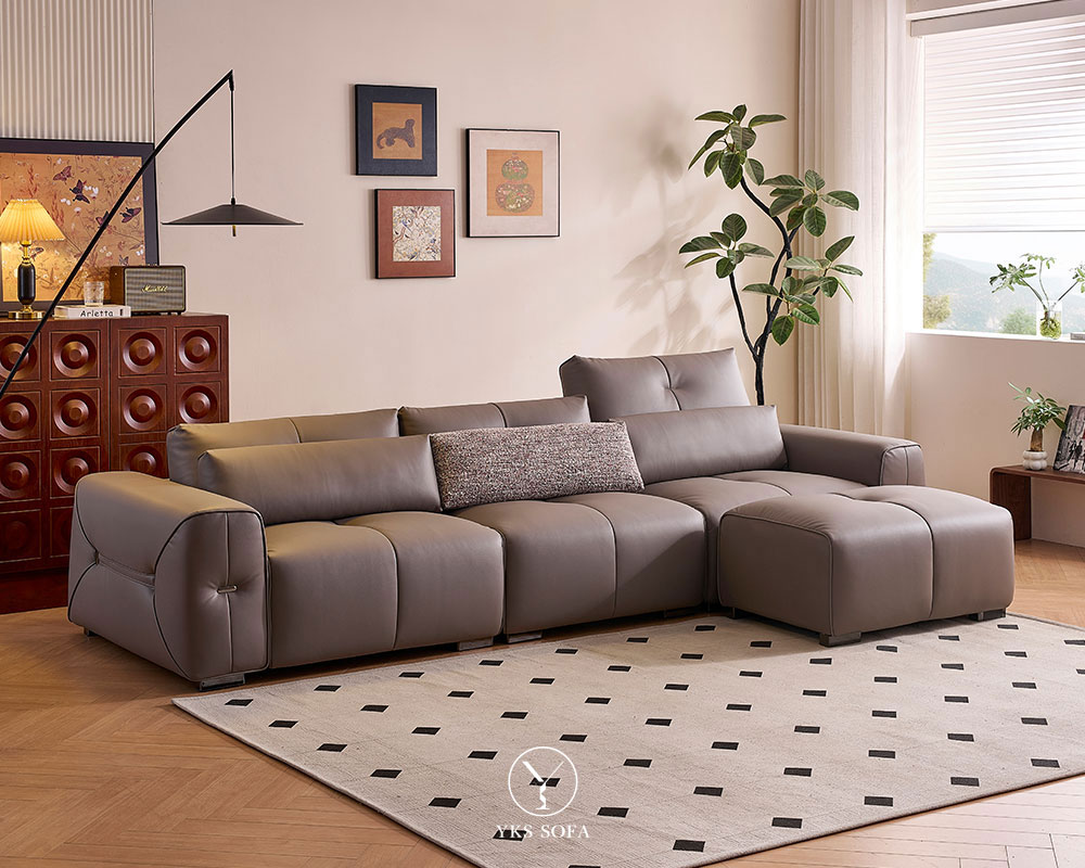 2026 年沙發推薦 TOP10｜馬卡斯 L 型皮沙發，大客廳坐躺情境完整