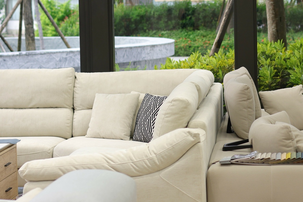 台中沙發推薦，貓抓皮訂製沙發耐抓耐磨